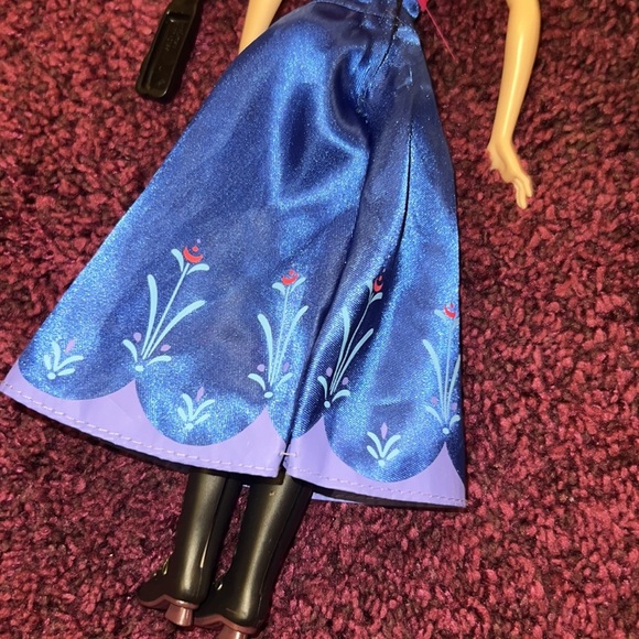 Anna Frozen Barbie Doll with top, blue skirt, black boots, tiara, & hairbrush​ - Picture 5 of 7
